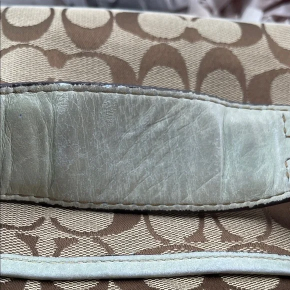 1.18.26 Coach Legacy Jacquard & Blue Suede 👀 11”x8” - Picture 14 of 16